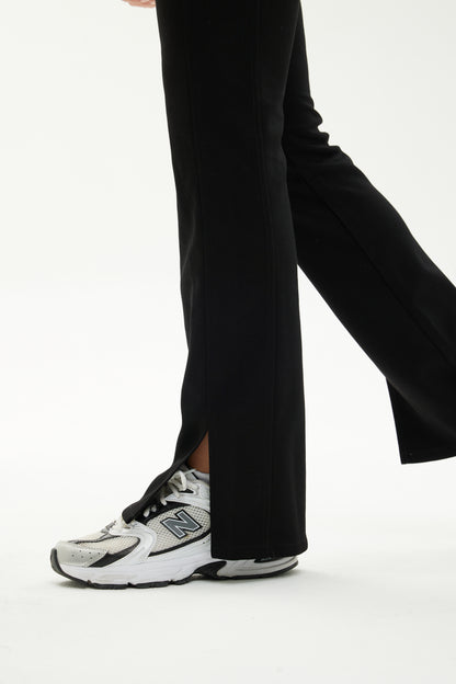 SIGNATURE TROUSER - BLACK