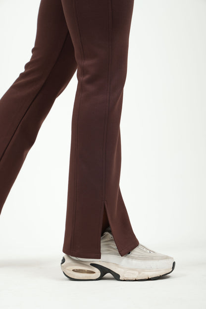 SIGNATURE TROUSER - BROWN